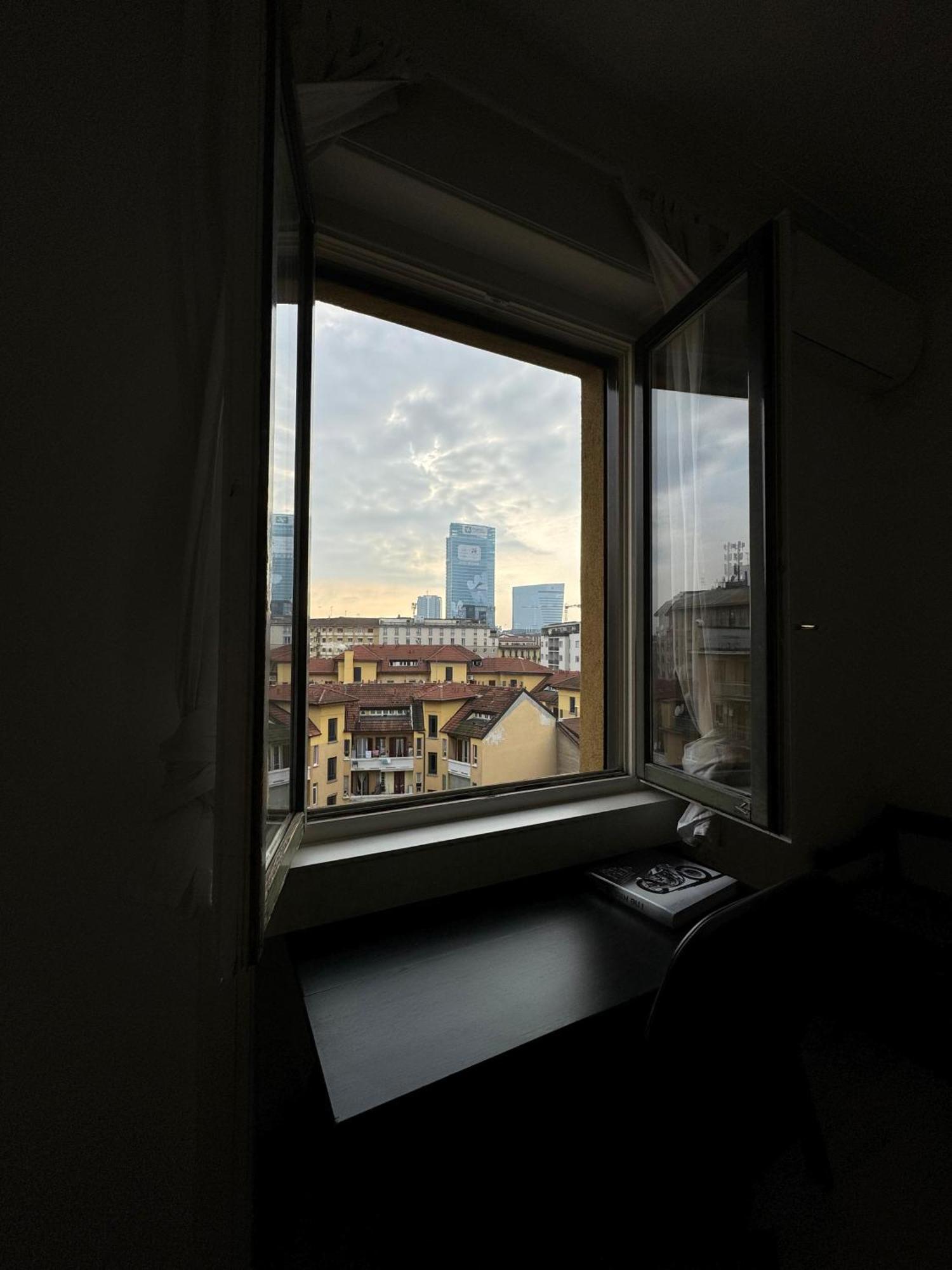 Trilocale Con Due Balconi A Isola Porta Nuova Apartment Milano Exterior foto