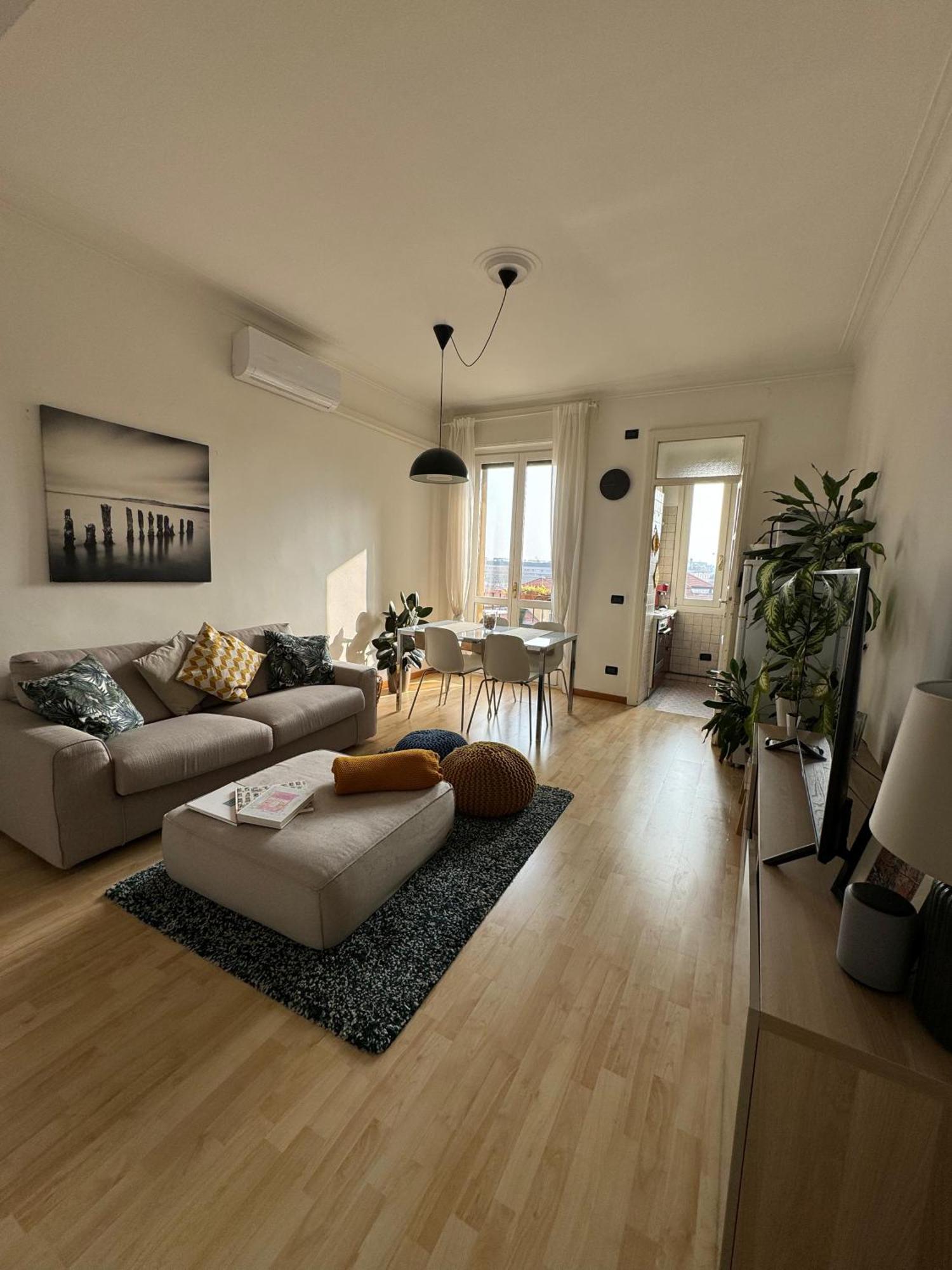 Trilocale Con Due Balconi A Isola Porta Nuova Apartment Milano Exterior foto